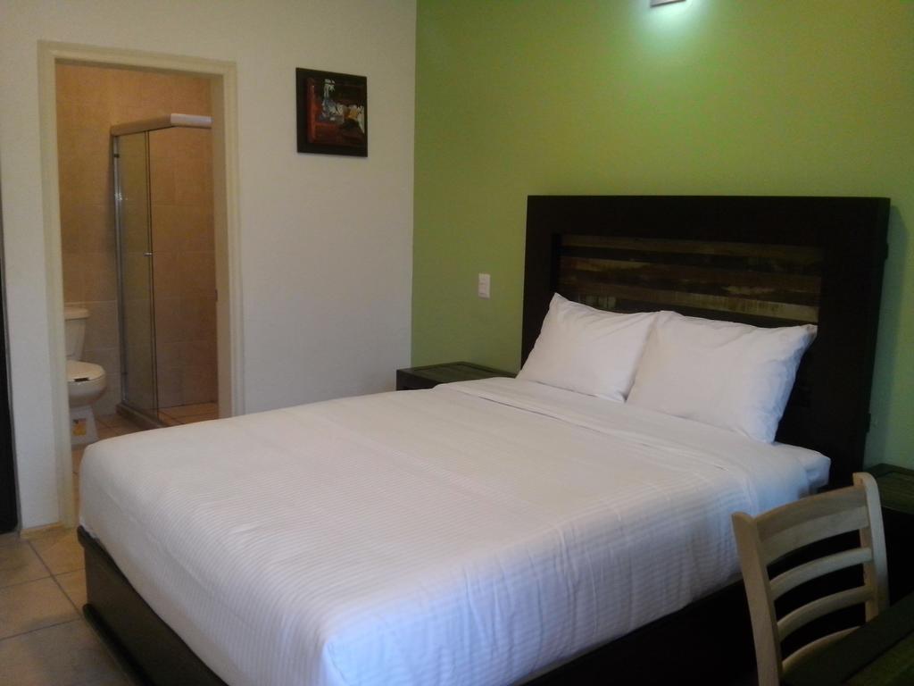 Happy Express Hotel Oaxaca Номер фото
