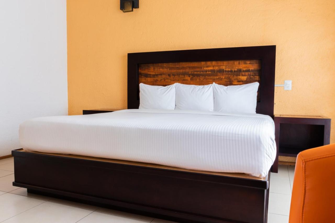 Happy Express Hotel Oaxaca Екстер'єр фото